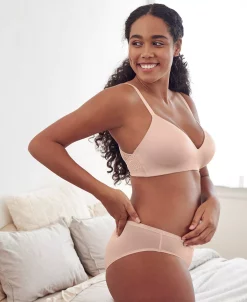 B.TEMPT'D Women's Future Foundation With Lace Wirefree Bra 952253 6 B.TEMPT'D Women's Future Foundation With Lace Wirefree Bra 952253 -Adrianna Papell Sales Shop 15331097 fpx