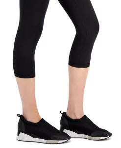 ID Ideology Women's Compression High-Rise Side-Pocket Cropped Leggings, Regular & Petite, Created For Macy's 18 ID Ideology Women's Compression High-Rise Side-Pocket Cropped Leggings, Regular & Petite, Created For Macy's -Adrianna Papell Sales Shop 20526407 fpx