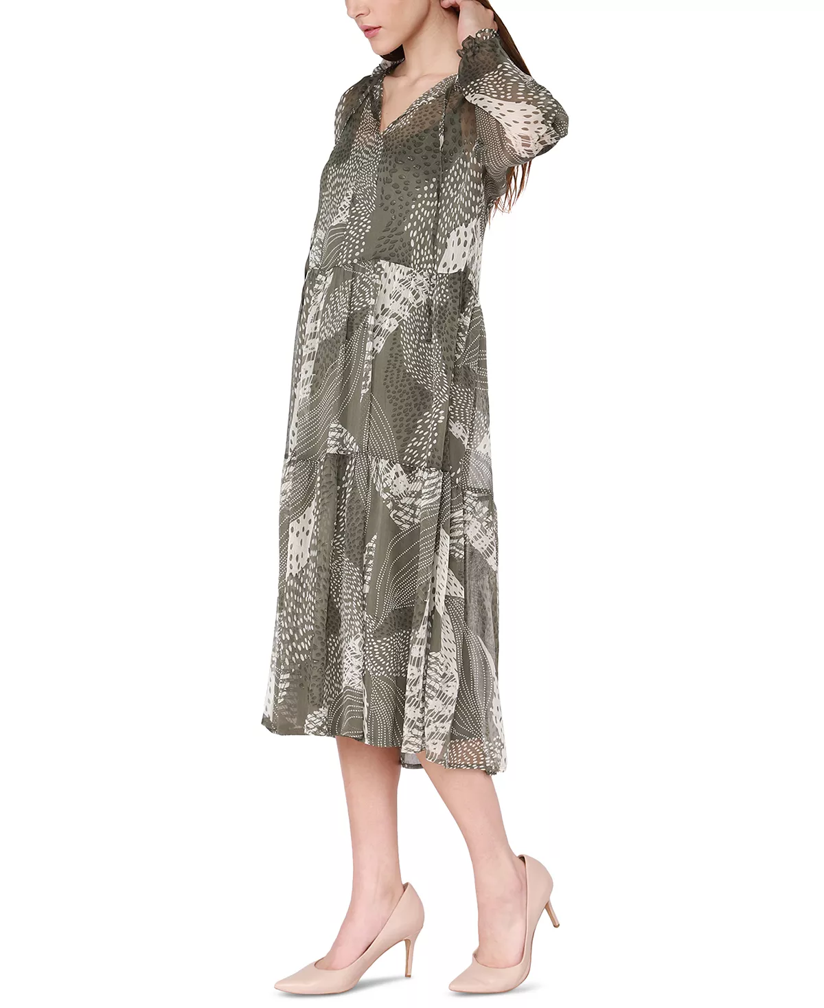 Black Tape Women's Long-Sleeve Tiered Midi Dress 5 Black Tape Women's Long-Sleeve Tiered Midi Dress - Image 3